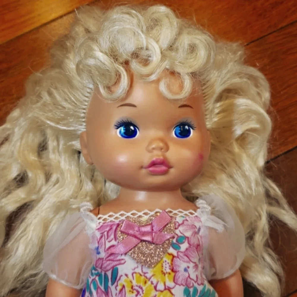 Vintage 1988 Doll Lil Miss Magic Hair, Magic Touch. Original Clothes And Shoes